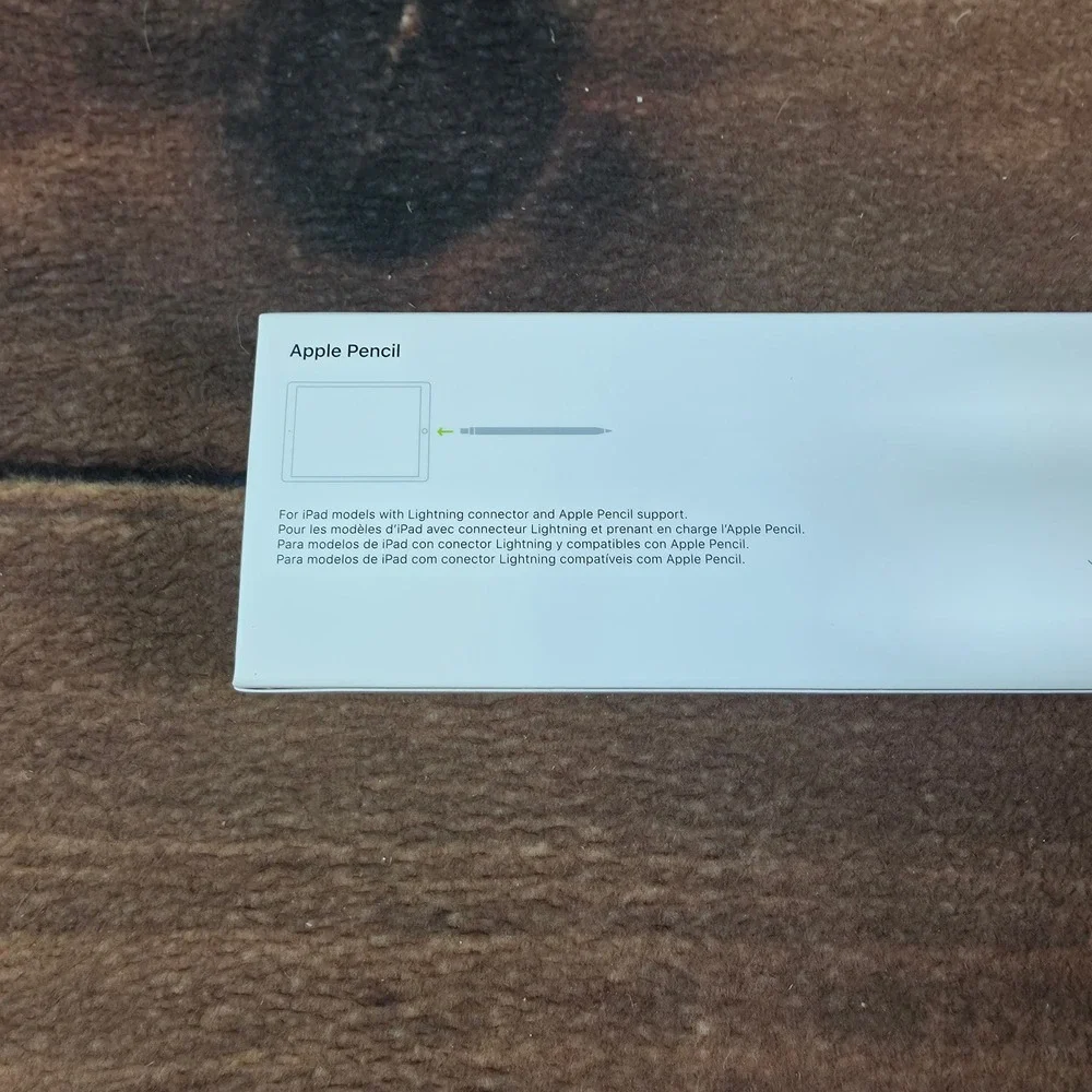 Apple Pencil Box Only 1st Gen White Good Condition With Adapter and Extra Tip